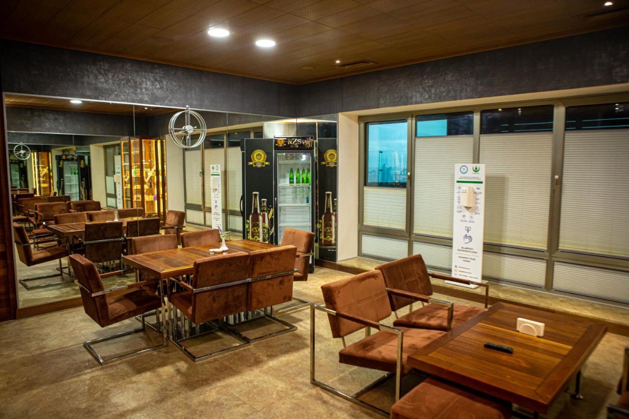 באקו Badam D'Art Boutique Hotel מראה חיצוני תמונה