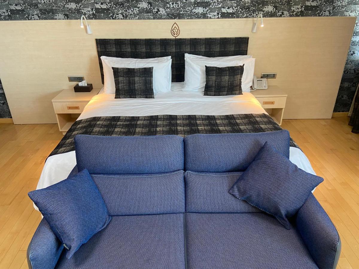 באקו Badam D'Art Boutique Hotel מראה חיצוני תמונה