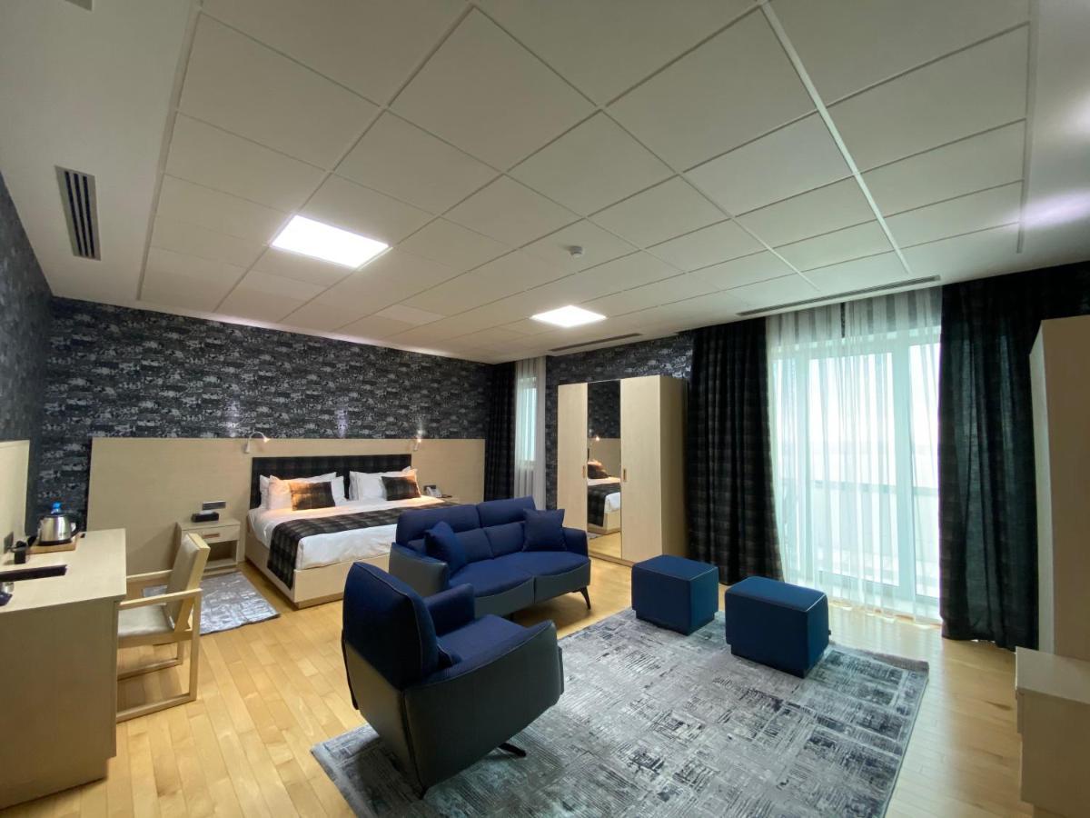 באקו Badam D'Art Boutique Hotel מראה חיצוני תמונה