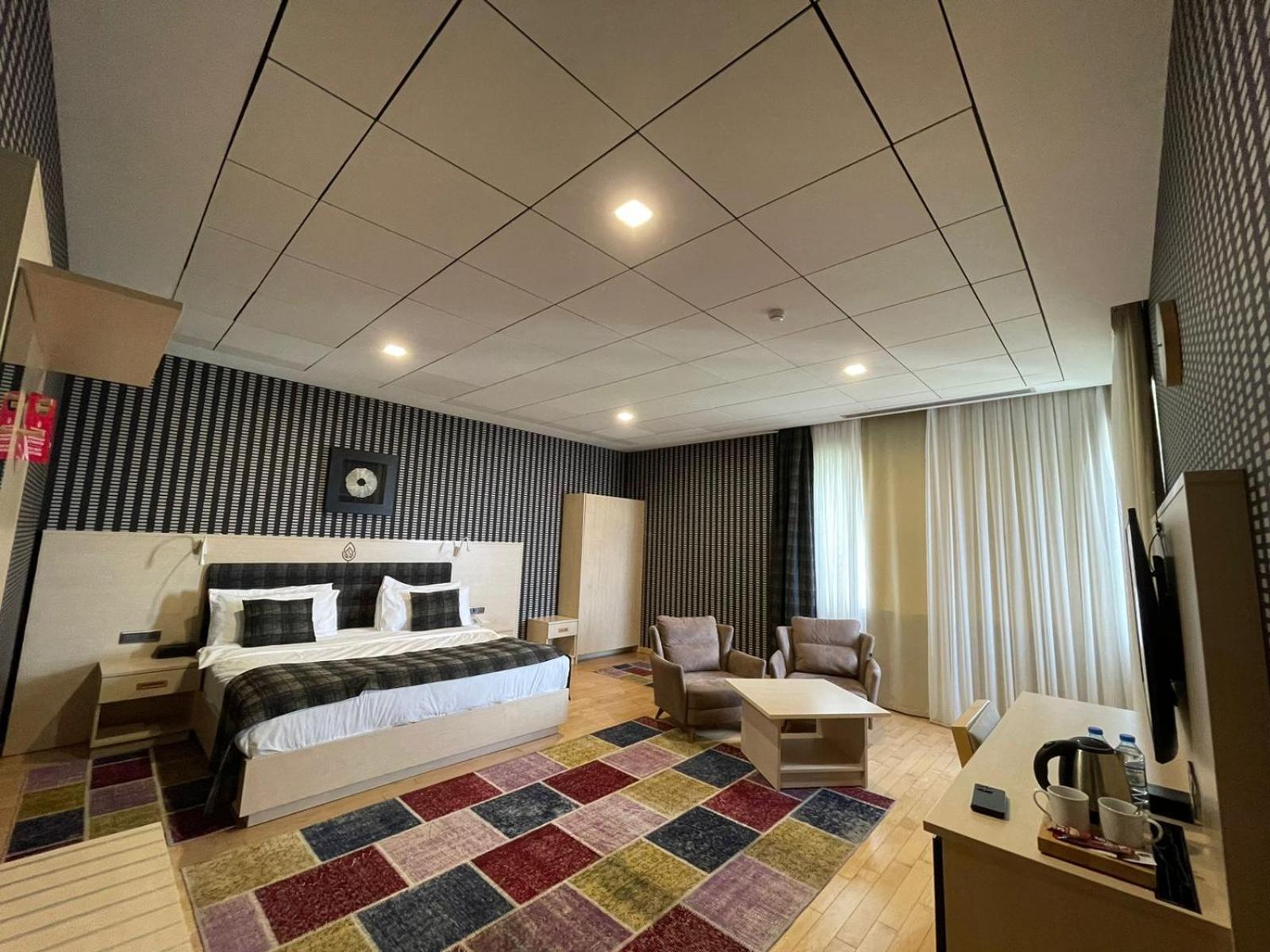 באקו Badam D'Art Boutique Hotel מראה חיצוני תמונה