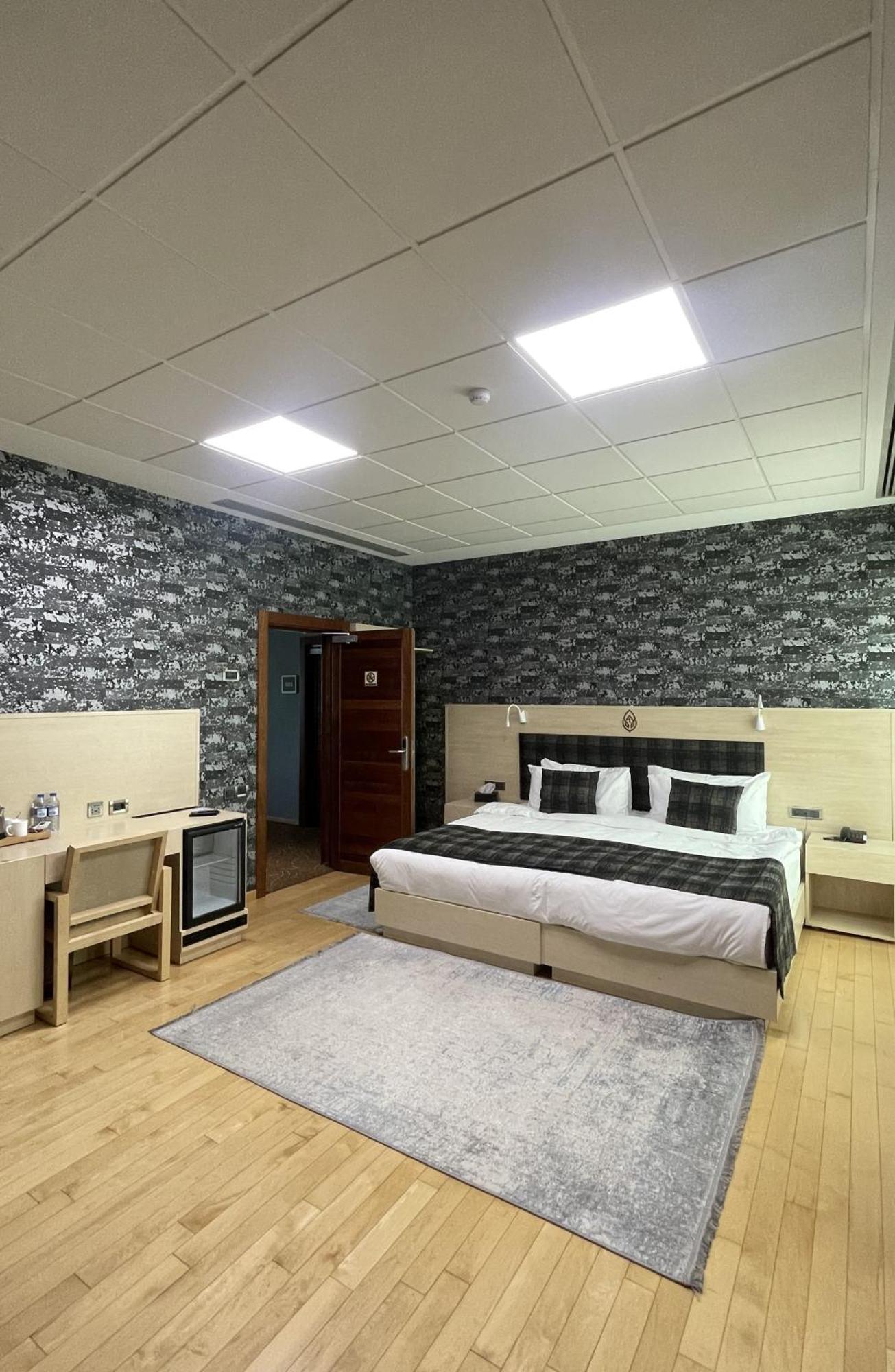 באקו Badam D'Art Boutique Hotel מראה חיצוני תמונה