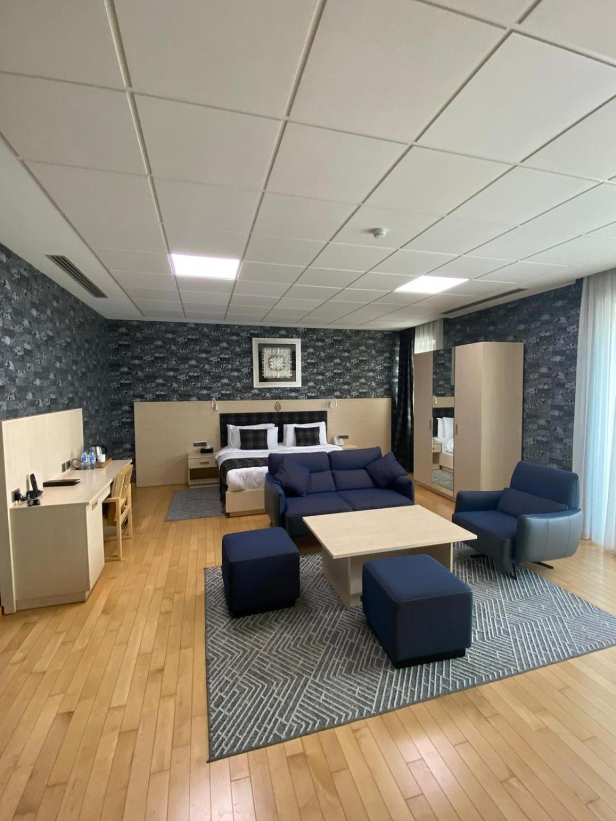 באקו Badam D'Art Boutique Hotel מראה חיצוני תמונה